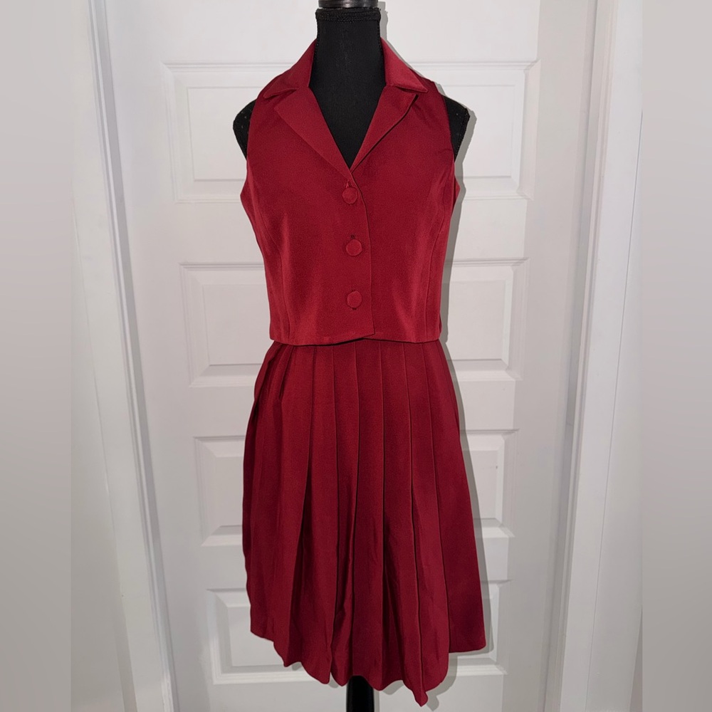 Burgundy Pleated Two-Piece Dress Set (Vest Top + Skirt)